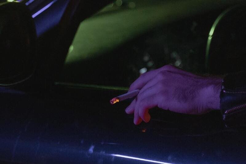 nueva-ley-antitabaco-fumar-en-el-coche