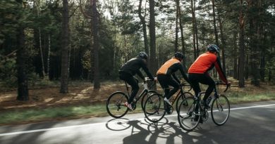 normas-que-deben-cumplir-los-ciclistas-en-carretera