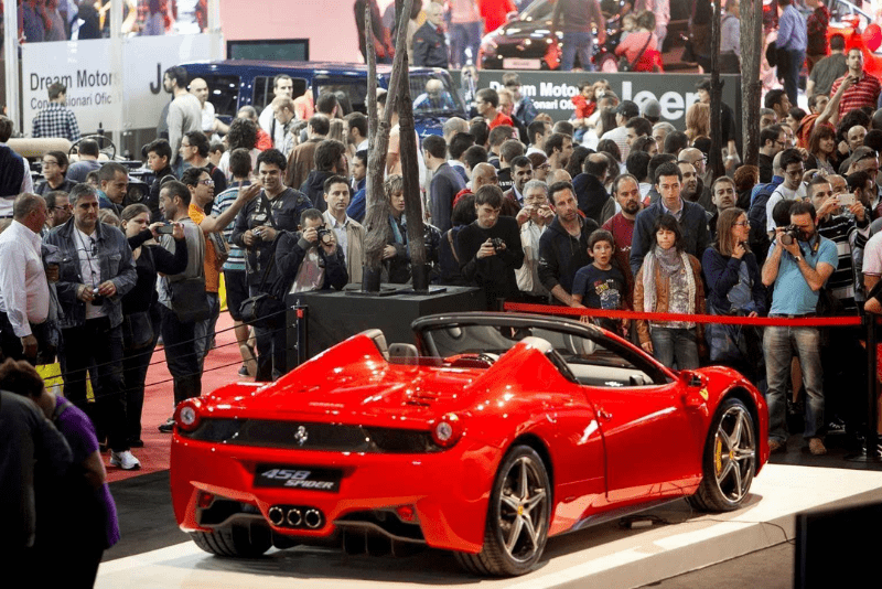 El Salón del Automóvil de Barcelona se celebra cada año y, en los últimos tiempos, su objetivo es la promoción de los coches eléctricos.